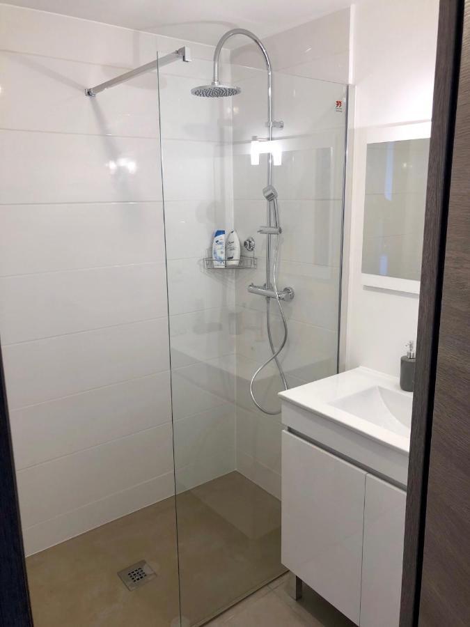 Appartement Neuf, Piscine, Terrasse, Vue Mer. Cannes Eksteriør billede